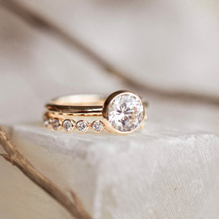 Double Ring Pack with Cubic Zirconia and 18k Gold Plating
