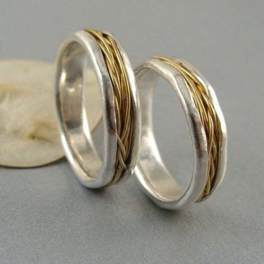 Handmade ring in 925 silver with 18k gold plated threads