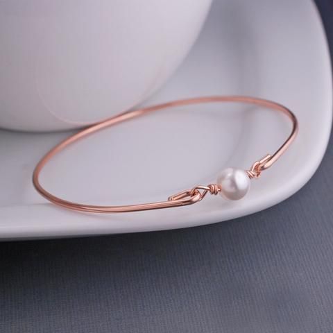 Bracelet with 18k rose gold plating and natural pearl