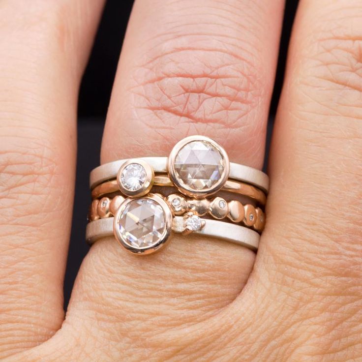 Pack of Elegant Rings with 18k Rose Gold Plating