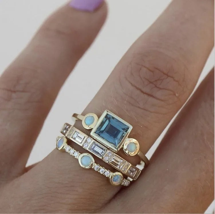 Vintage elegant 18k gold plated ring set with square zirconia