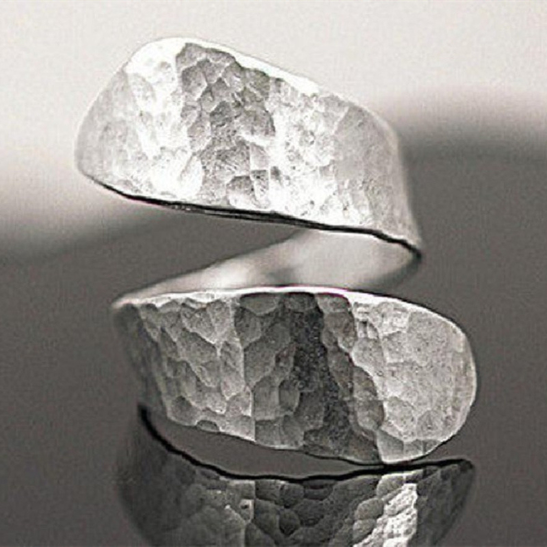 Modernist spiral shaped ring with relief made of 925 sterling silver - BS