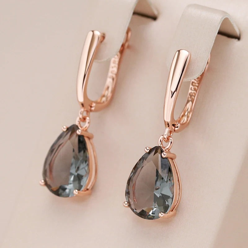 18K rose gold earrings with dangling fume aquamarine