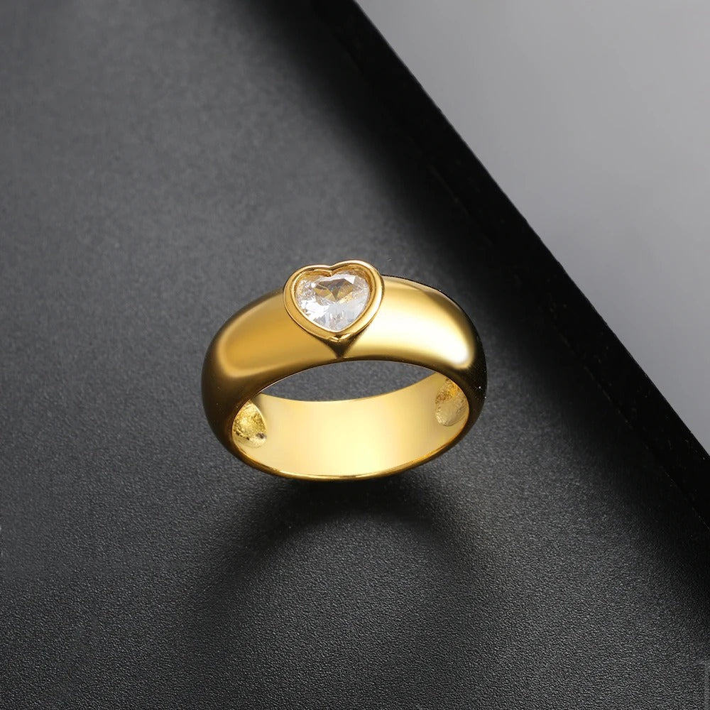 Vintage 18K Gold Plated Ring with small heart